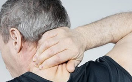 颈椎病的首发因素是椎间盘退变
